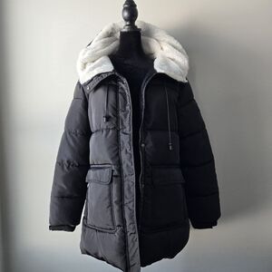 Madden Girl Women's Black Puffer Faux Fur Hood Coat Size Medium